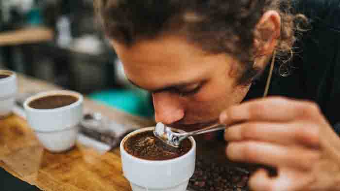 Sensasi Cupping Kopi di Bandung: Menggali Rasa dan Aroma