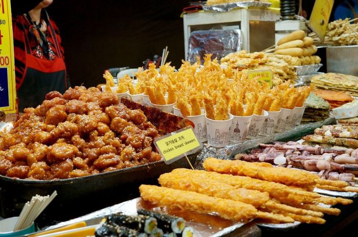 Street Food Korea vs Street Food Indonesia, Mana Lebih Enak?